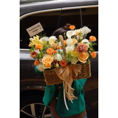 手提花篮